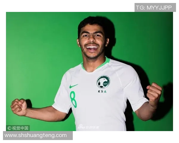 阿尔法拉吉足球明星的辉煌历程与未来展望解析